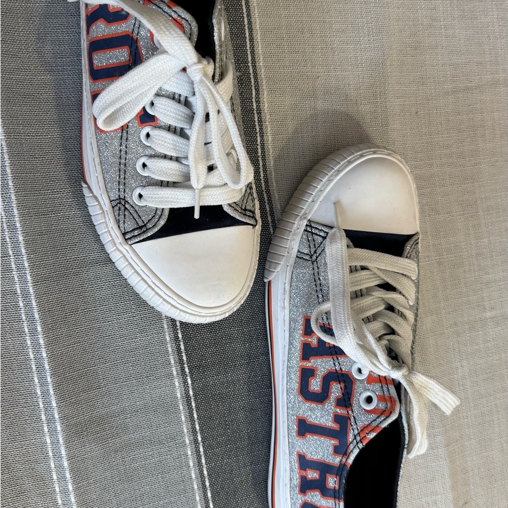 Houston Astros Sneakers in Gray and White
